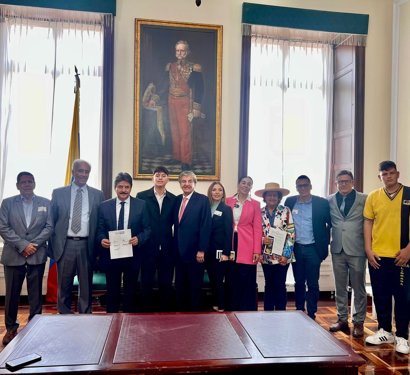 La clase política del Huila respaldando la iniciativa.