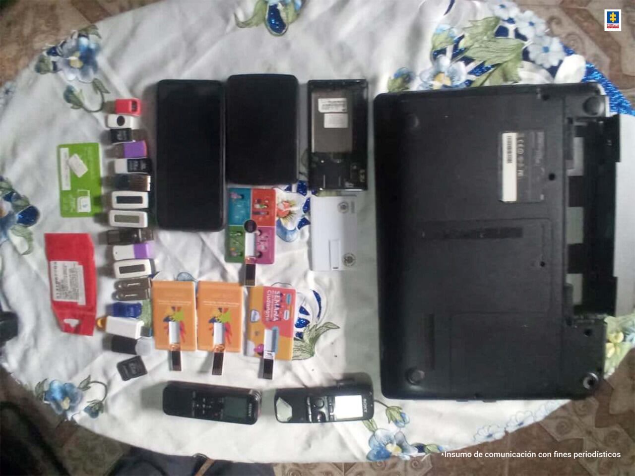 Estos son los elementos que las autoridades le encontraron en su casa al momento de la captura.