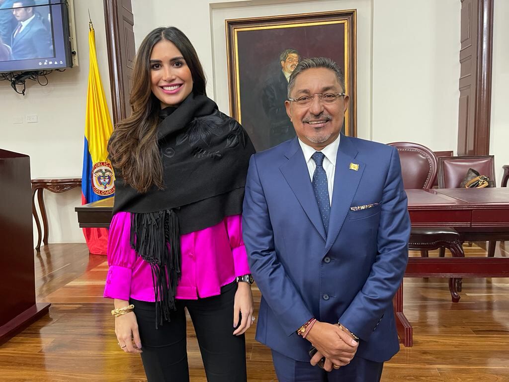 Saray Robayo y Modesto Aguilera.