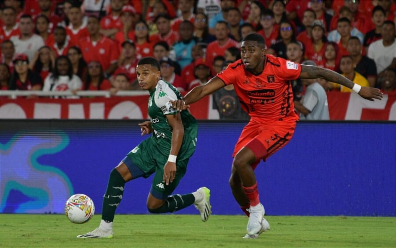 América es segundo en la liga y Cali, séptimo.