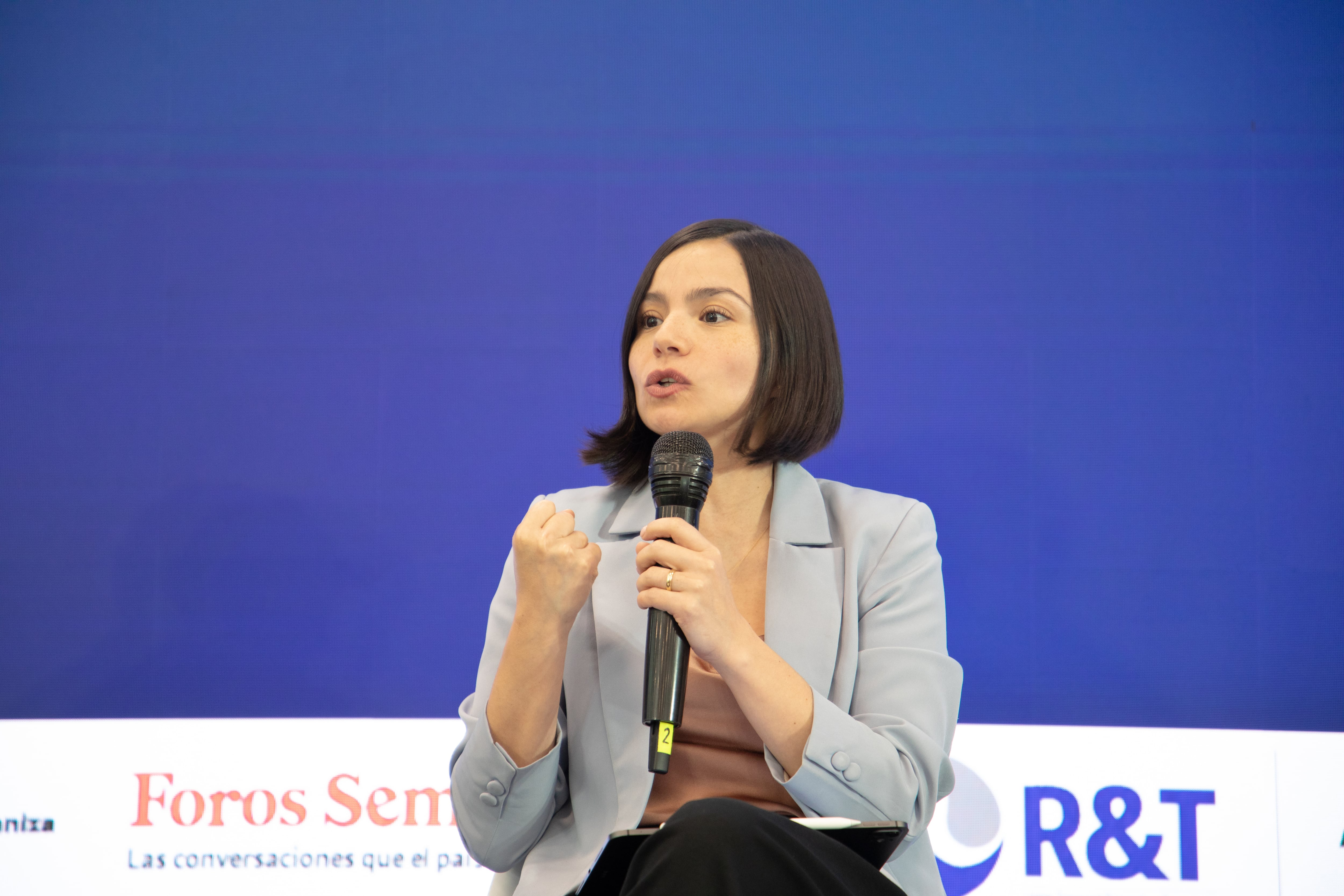 Movilidad inteligente para Colombia: 
innovar para mover ciudades

7 de mayo de 2026. 


Las ciudades frente al desafío de la movilidad

●	Jorge Eduardo Rojas Giraldo, alcalde de Manizales.
●	Claudia Diaz Acosta, secretaria de Movilidad de Bogotá.
●	Sergio Javier Moncayo, secretario de Movilidad de Cali.  

Modera: Jorge Andrés Villamizar, periodista de SEMANA