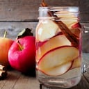 Agua de manzana para bajar de peso y mejorar la fuerza de los músculos.