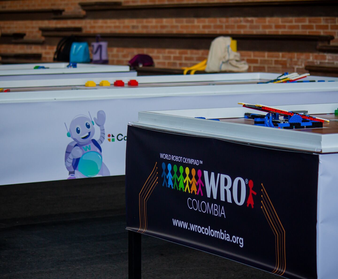 El WRO Colombia se llevó a cabo en el Colegio Gimnasio Femenino en Bogotá.
