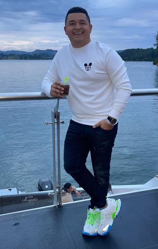 Sneider González Calderón, quien murió tras caer de un edificio.