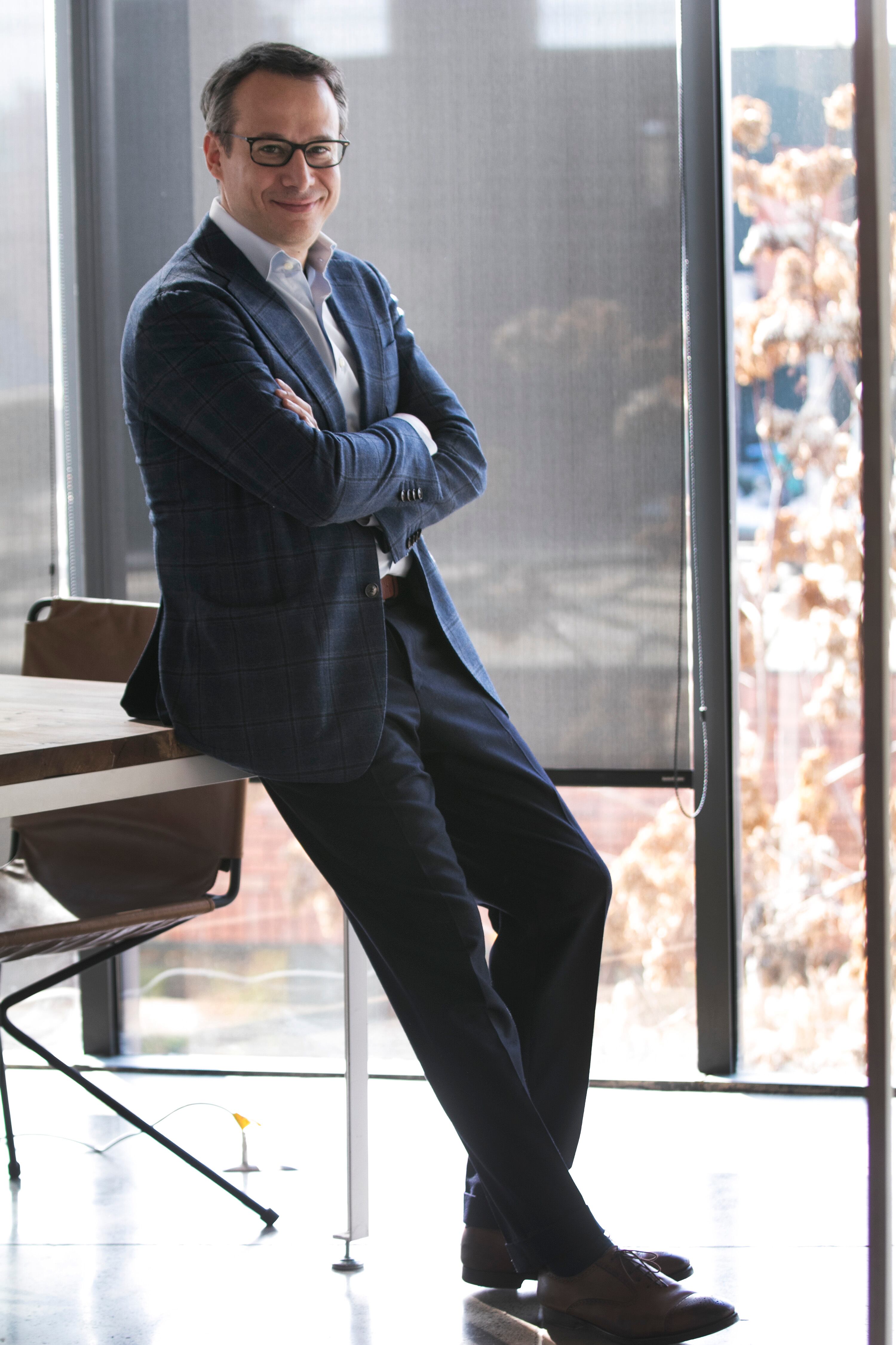 El 29 de abril de 2021 tomó posesión Adrián Neuhauser en la dirección de la aerolínea.