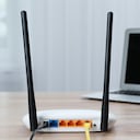 La red wifi debe protegerse con una contraseña segura.