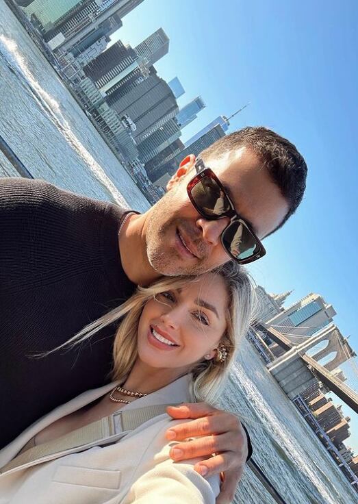 Melina Ramírez y Juan Manuel Mendoza  disfrutan de su luna de Miel en Nueva York.