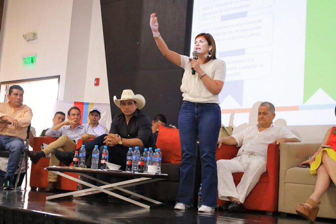 La senadora por el Centro Democrático Yenny Rozo.