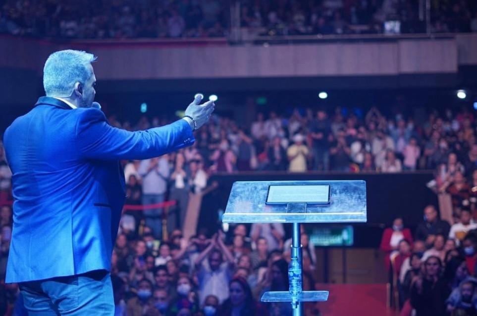 William Arana, La Voz de la Dosis Diaria