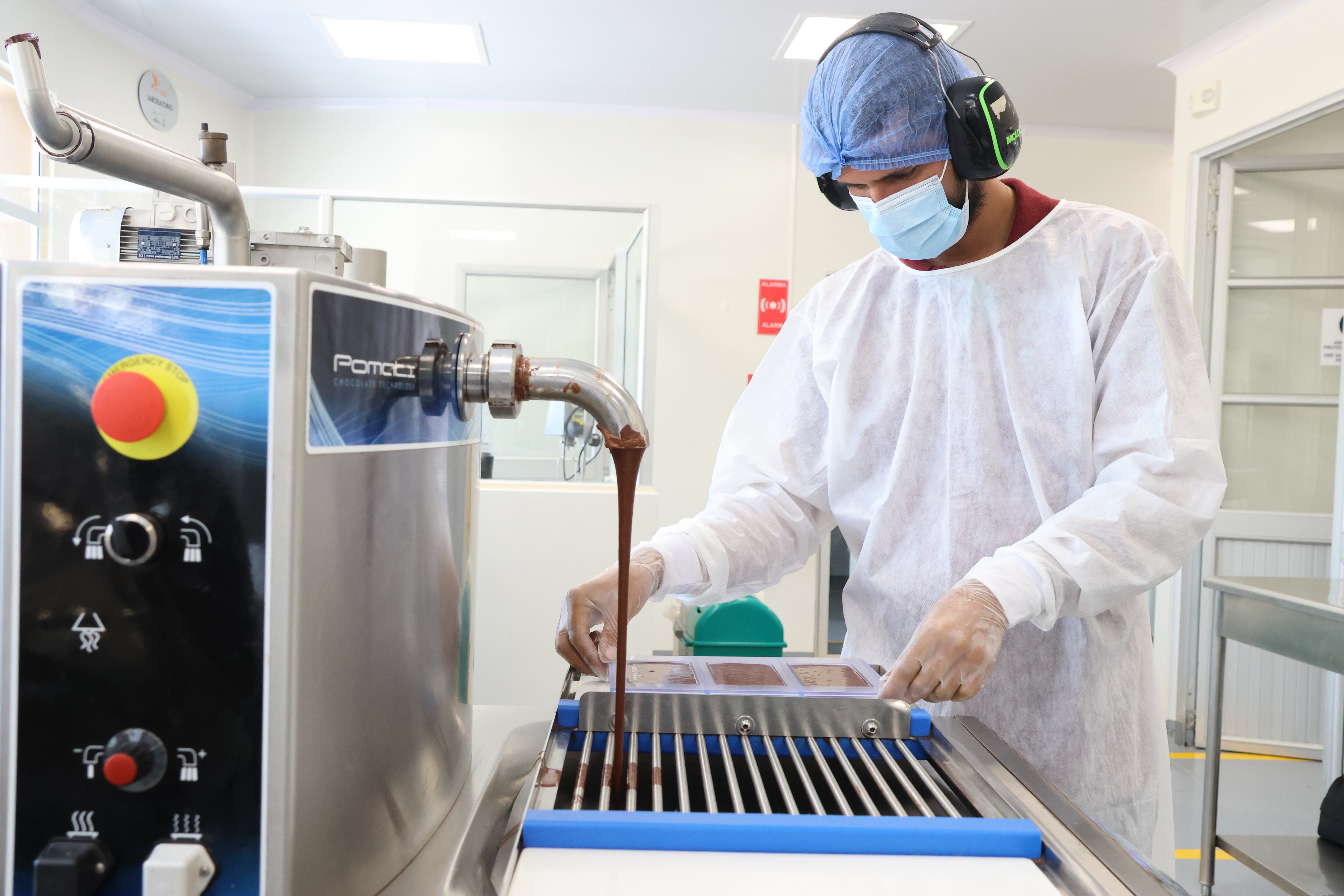 Con formación técnica,
microcréditos, insumos y
maquinaria, más de 1.500
familias en el departamento
de Arauca se han beneficiado
con los proyectos ejecutados
por la Fundación El Alcaraván.