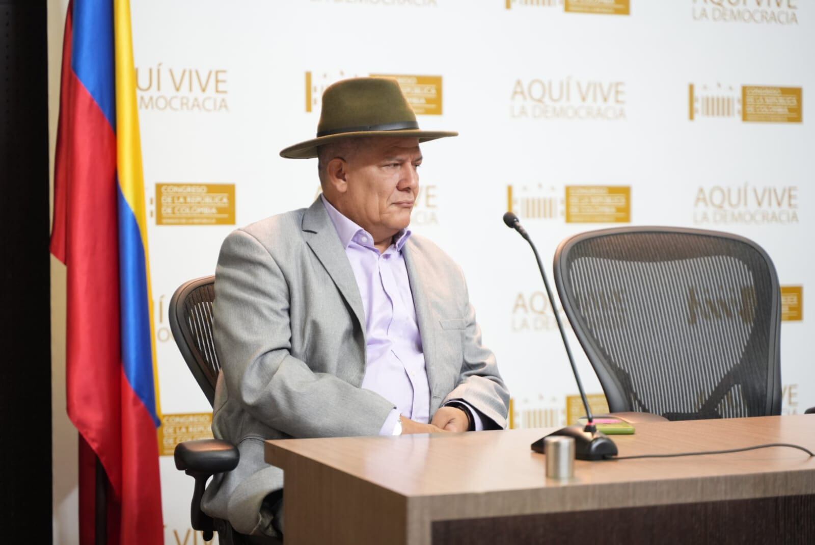 Senador del Partido Comunes, Omar Restrepo.