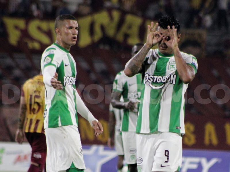 Jefferson Duque celebrando una de las anotaciones ante Tolima.