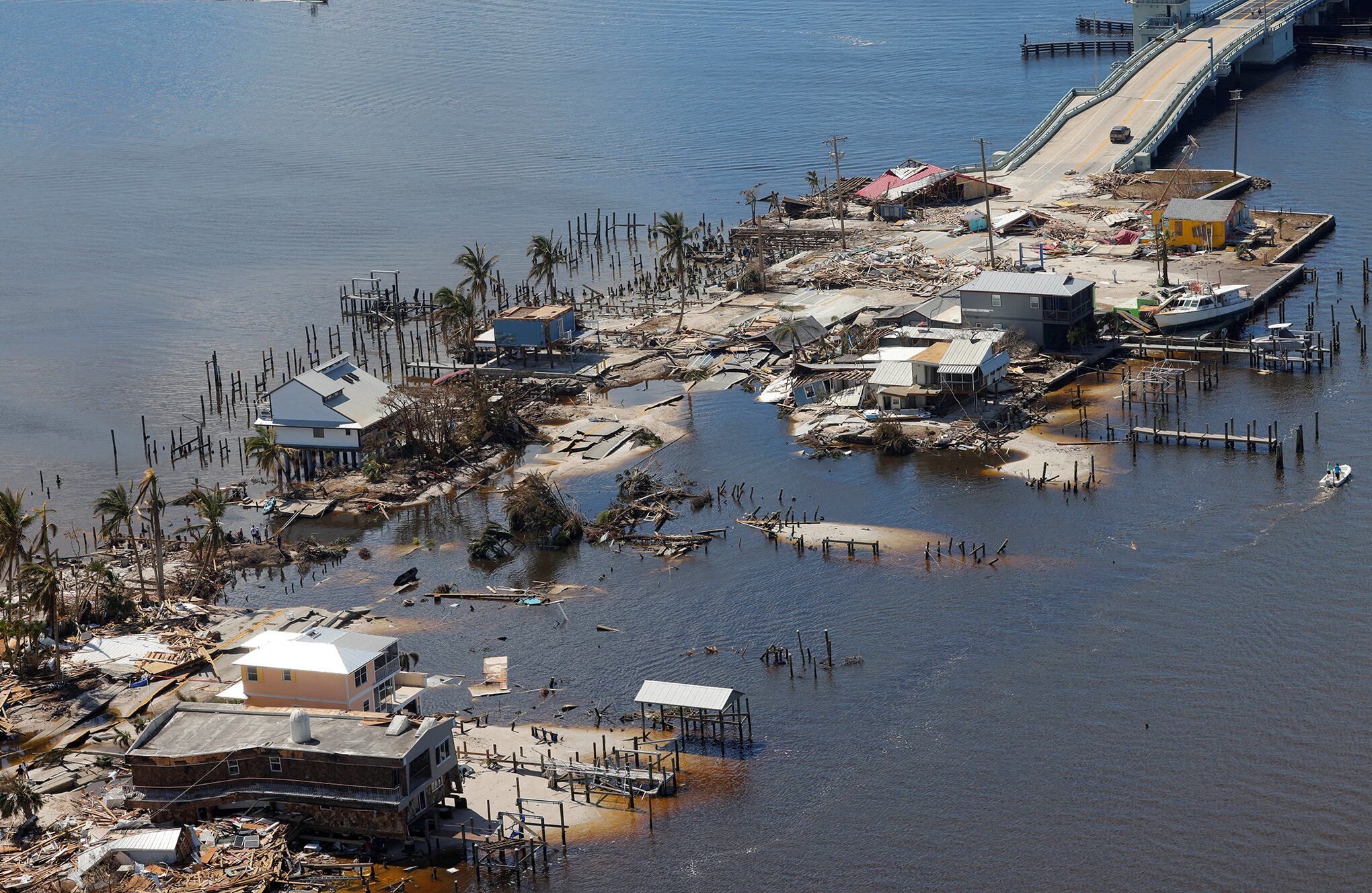 Imágenes aéreas muestran la magnitud de la destrucción del huracán Ian