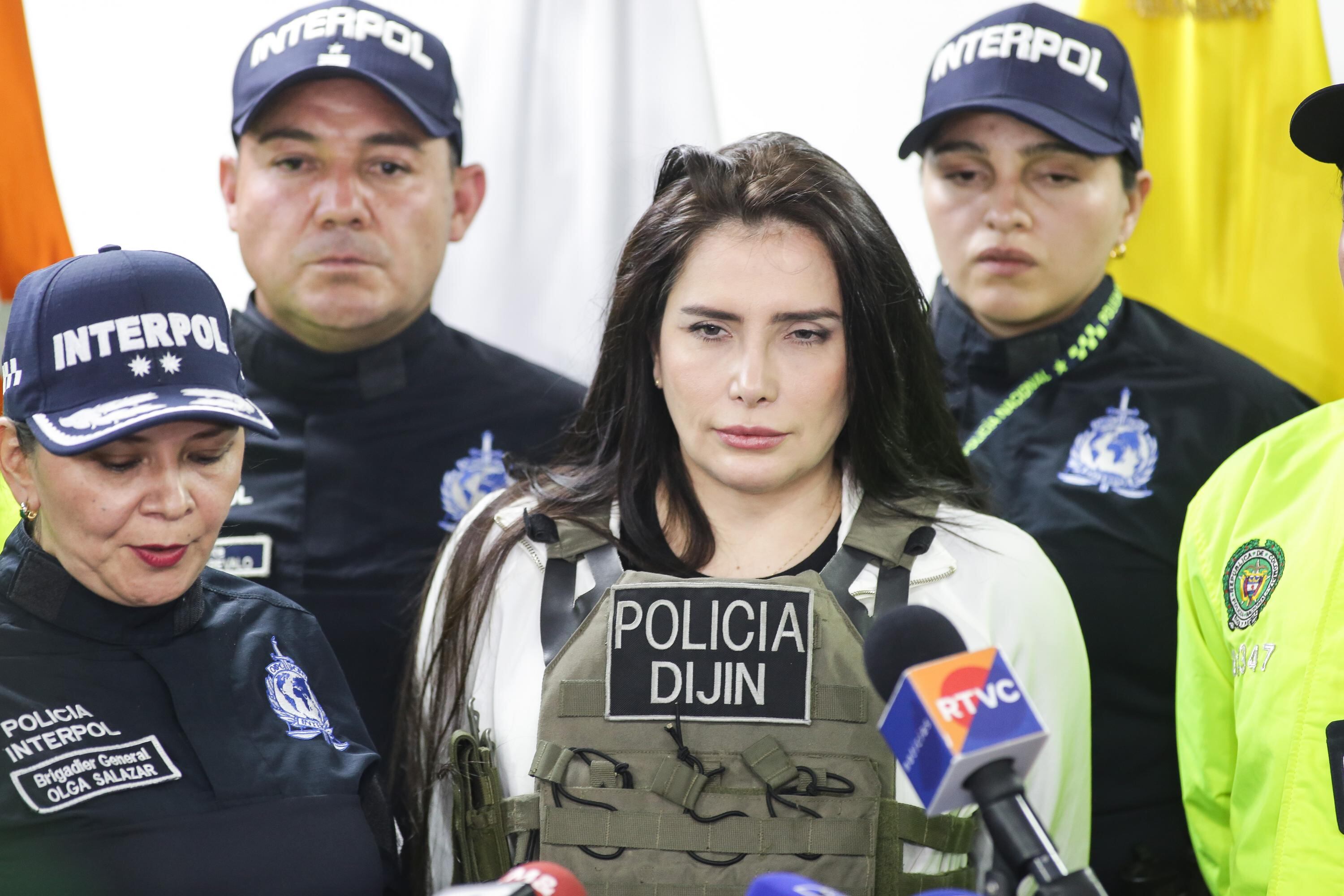 En las instalaciones de la Dijín se realizó la reseña a la excongresista Aida Merlano, quien fue deportada a Colombia en horas de la mañana de este viernes desde Venezuela.