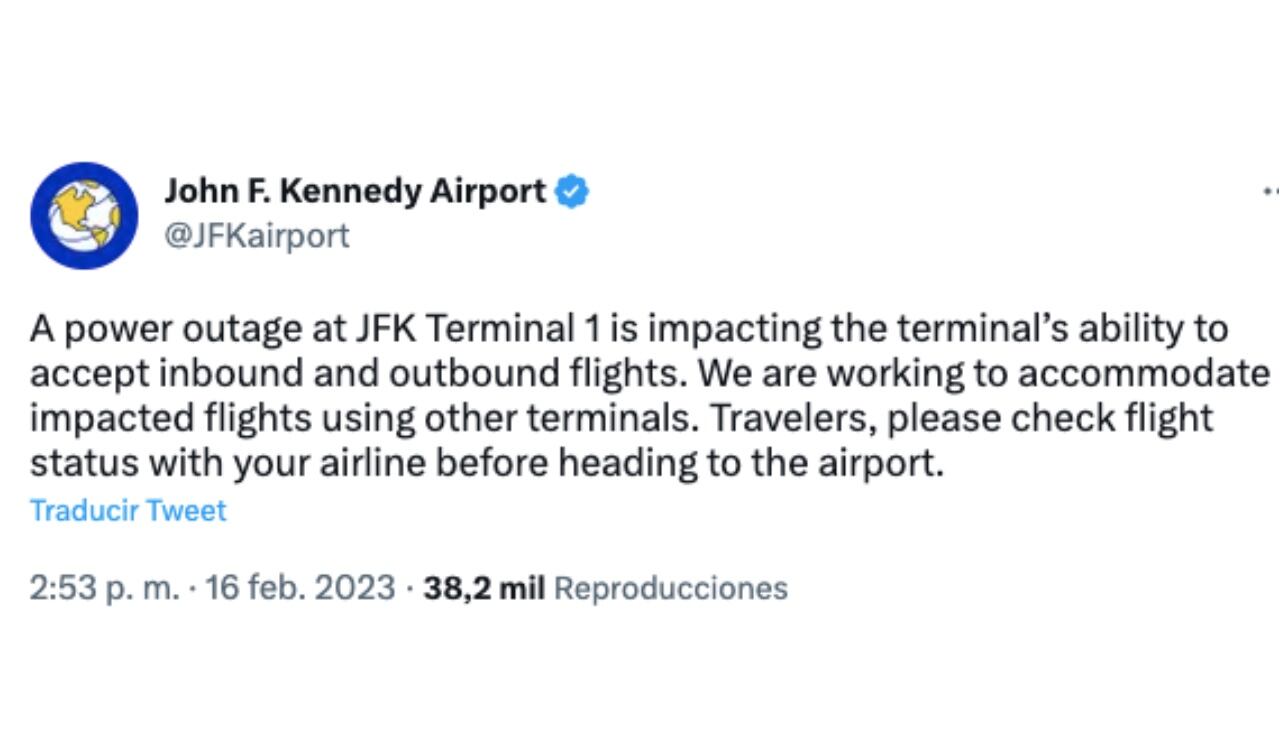 El mismo aeropuerto reportó el cierre de la Terminal 1 lo cual causó caos en vuelos nacionales e internacionales