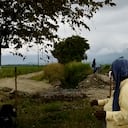 La confrontación se produjo cuando indígenas intentaron ingresar al predio y al intentar a oponerse a ello, dos afrodescendientes resultaron lesionados.