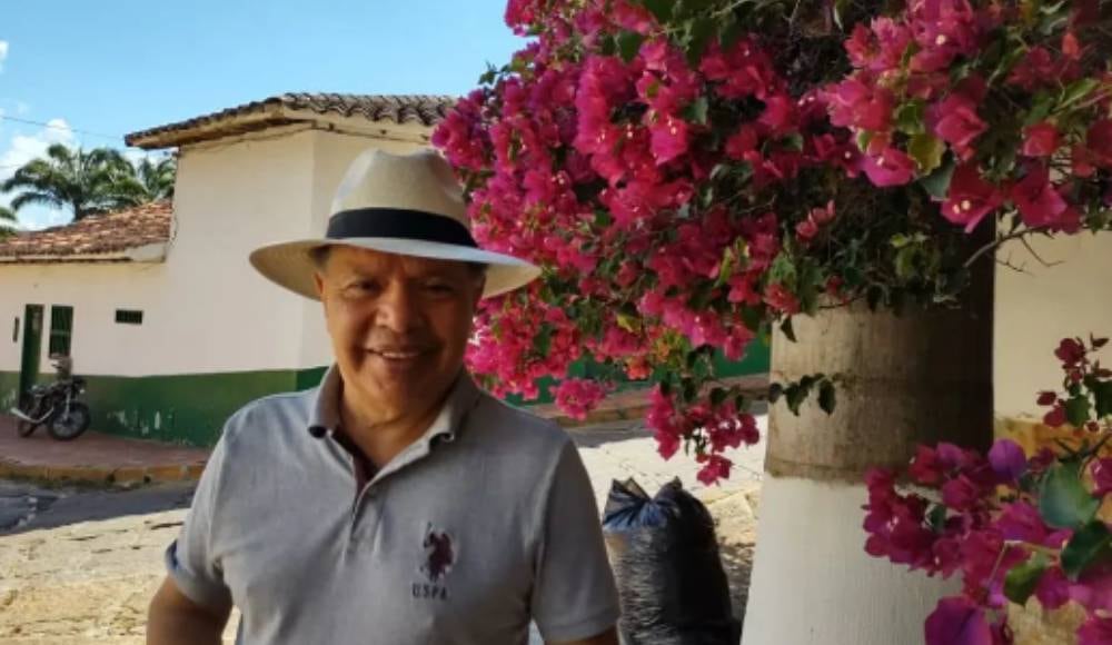 Gustavo Lorgia, famoso mago.