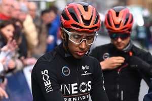 Egan Bernal arranca una temporada atípica en el Ineos Grenadiers