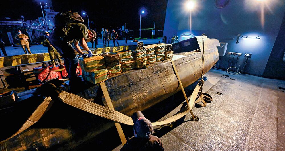   Con la información entregada por los hombres de la Armada Nacional, que ahora van a ser extraditados, salían cargamentos sin ningún riesgo de ser descubiertos.