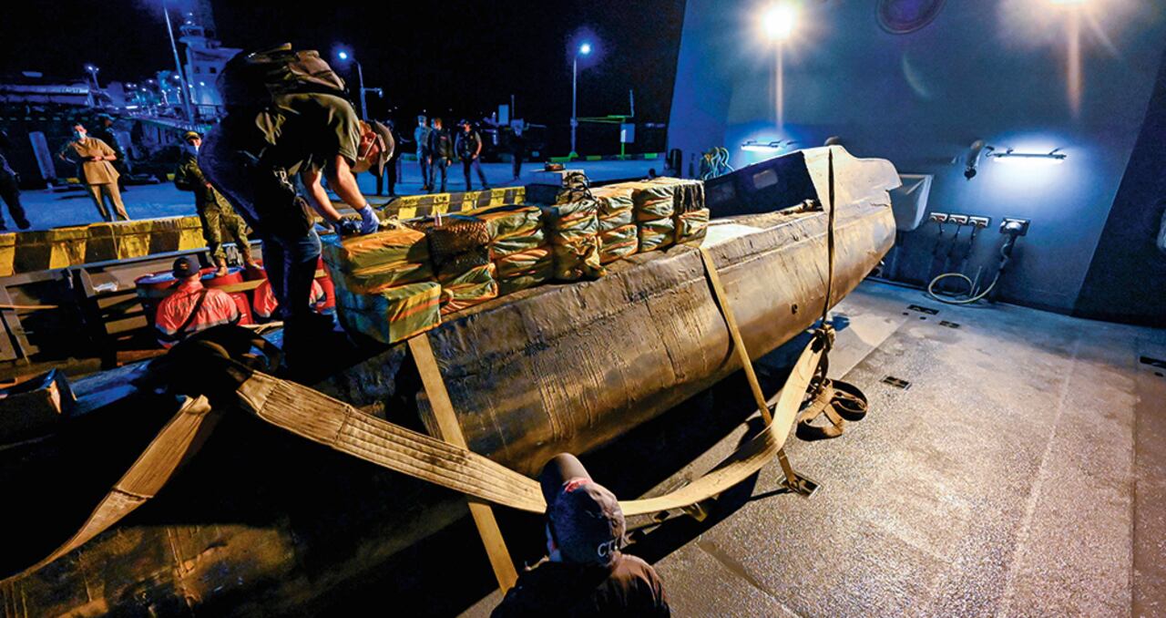 Con la información entregada por los hombres de la Armada Nacional, que ahora van a ser extraditados, salían cargamentos sin ningún riesgo de ser descubiertos.