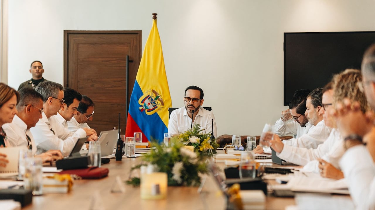 Consejo de ministros, presidido por el presidente Abelardo De La Espriella