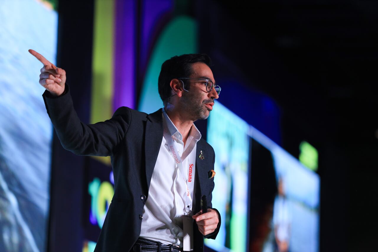 CUMBRE LÍDERES POR LA EDUCACIÓN 2023