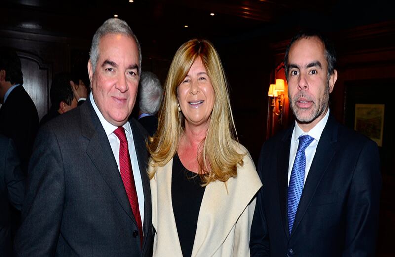 Edgardo Maya, Claudia de Francisco y Armando Benedetti.