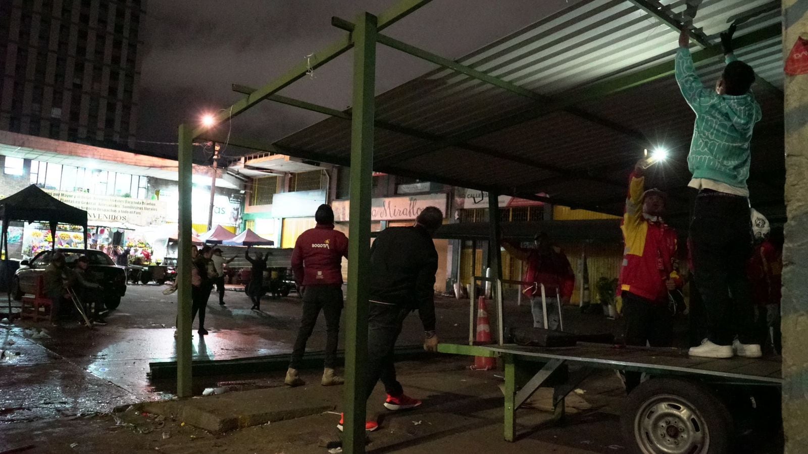 Desalojo y recuperación del espacio púbico de Paloquemao.