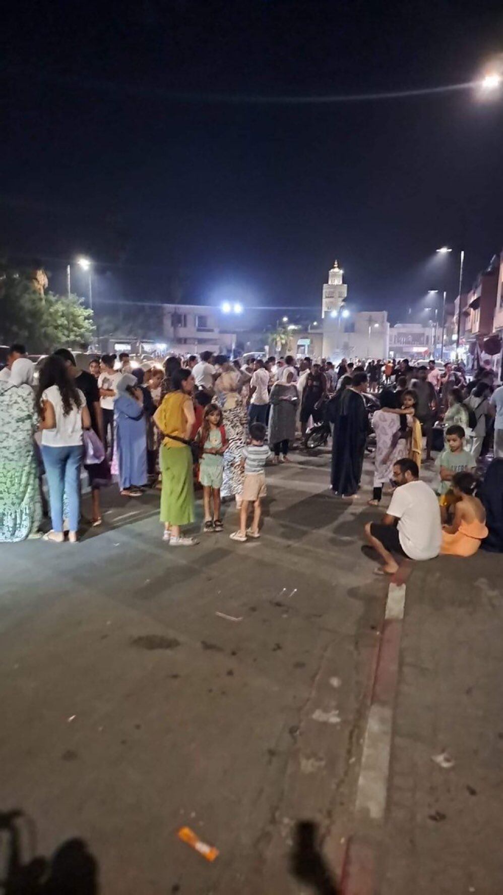 Cientos de personas tuvieron que evacuar sus hogares.