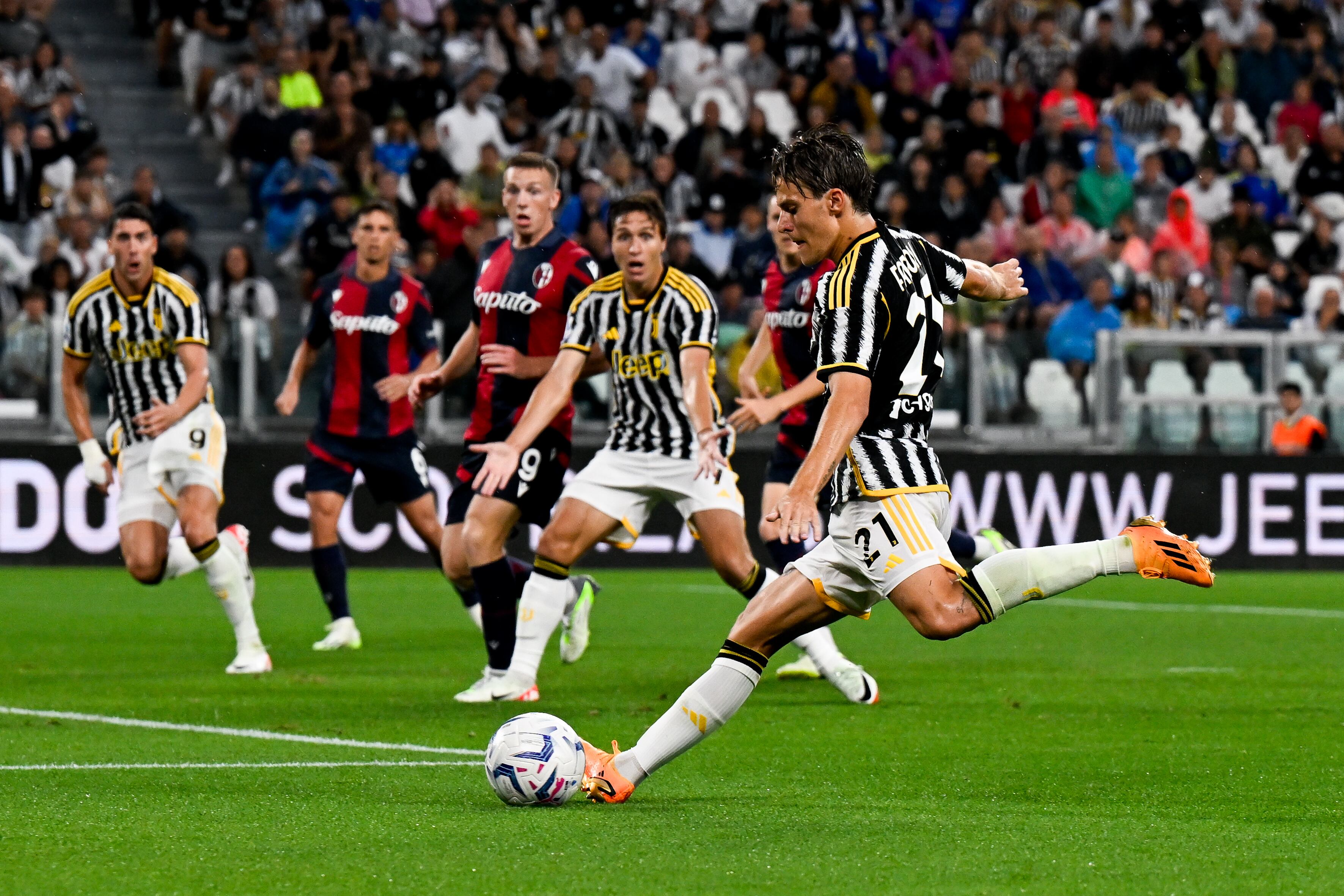 Italia tiene tres futbolistas inmiscuidos en el caso de apuestas.