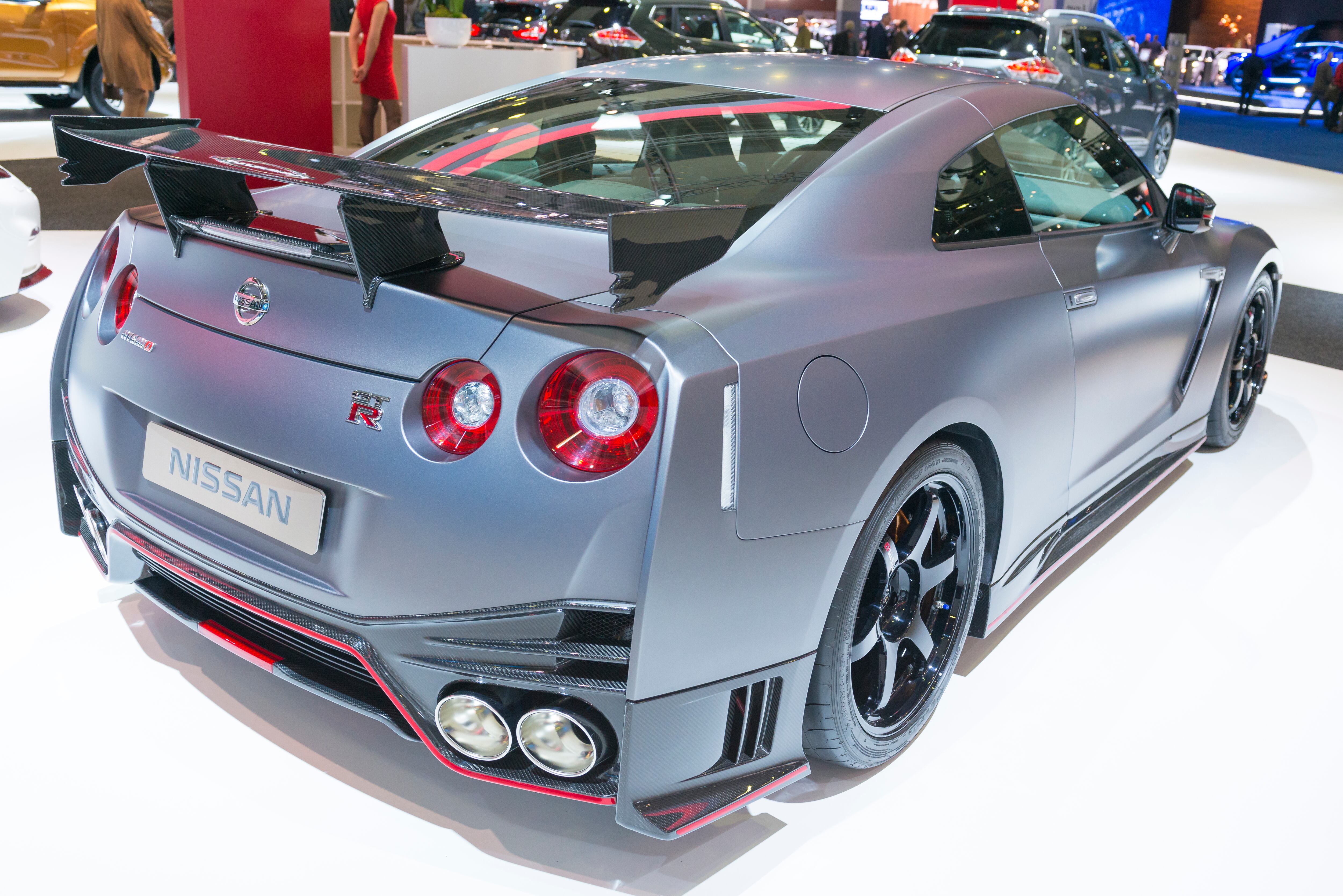 Del Nissan GT-R R35, aproximadamente se produjeron 48.000 unidades durante 18 años.