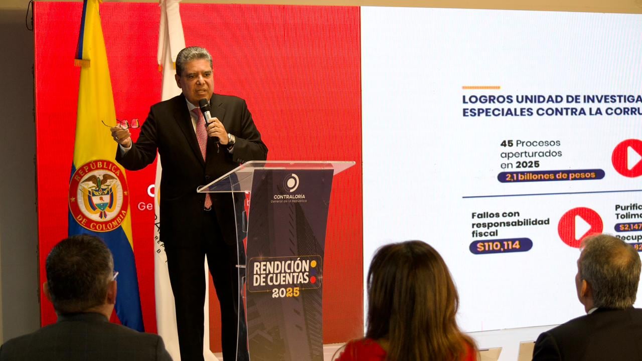 El contralor Genera, Carlos Hernán Rodríguez Becerra, durante la presentación de su rendición de cuentas.