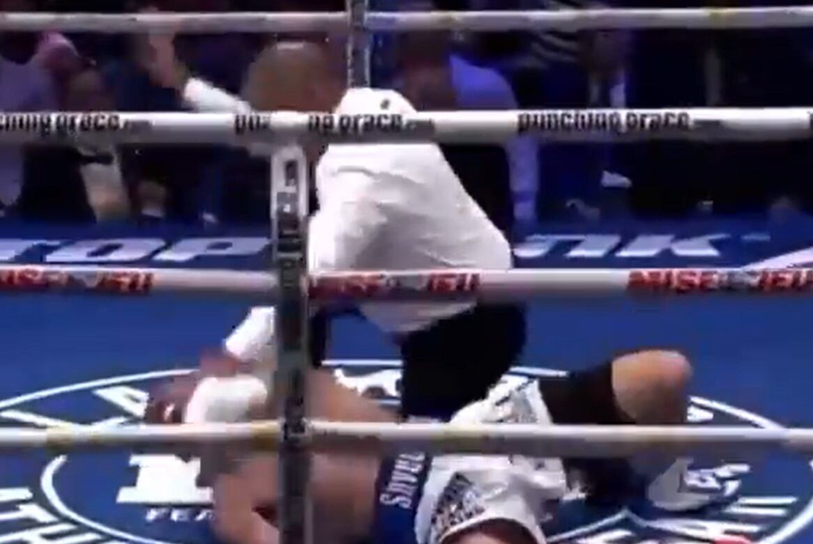 La pelea que se desarrolló este viernes, 7 de junio, en el Casno Montreal de Canadá, hizo que los dos pugilistas pelearon por el título de campeón de peso supermediano de la OIB (Organización Internacional de Boxeo).