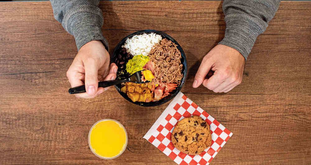 El precio del 'corrientazo' ha subido entre 500 pesos y 1.000 pesos en los restaurantes. 