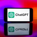 En una charla esclarecedora, Chat GPT proporciona ideas valiosas sobre cómo establecer hábitos que fomenten el éxito en el ámbito profesional.