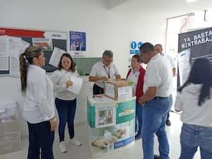 1.593 funcionarios del Ministerio del Trabajo participaron en la votación para definir si entraban en huelga. De estos, 1.225 estuvieron a favor de esa medida.