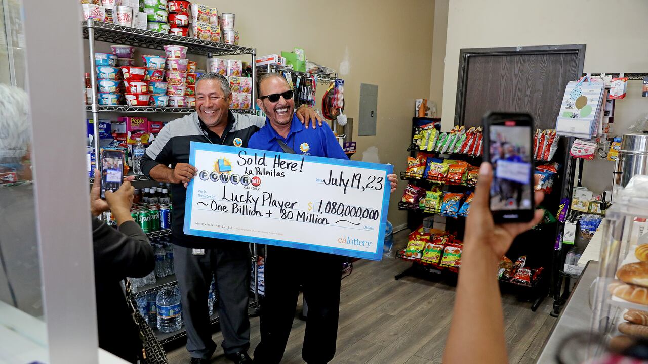En California se presentó un ganador de Powerball por 1 billón de dólares.