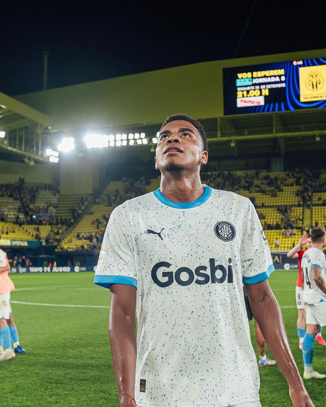 Jhon Solís debutó con Girona ante Villarreal.