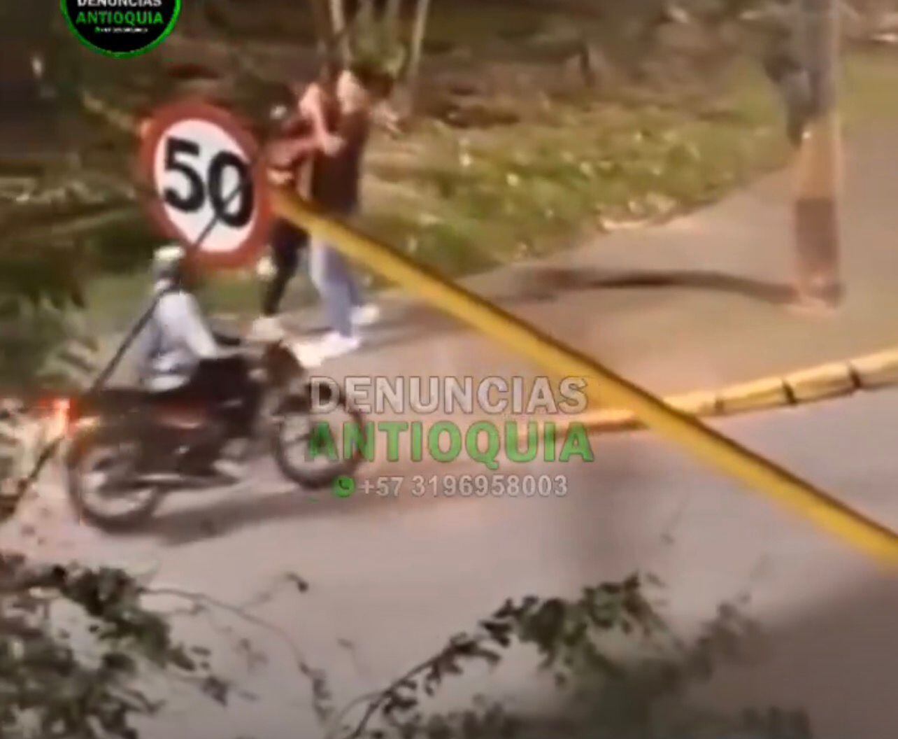 Autoridades piden a la mujer denunciar el caso para que la justicia pueda detener al agresor, quién intentó ahorcarla en Envigado..