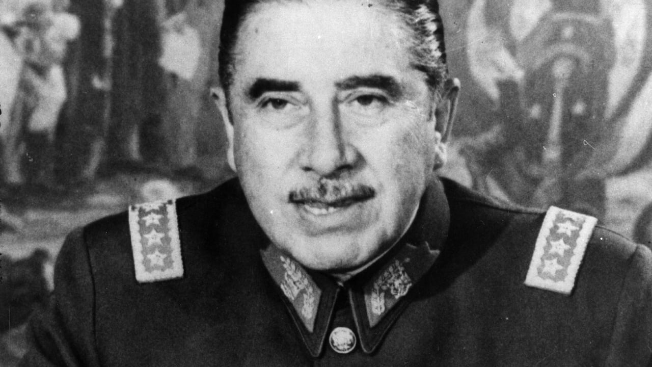 El general Augusto Pinochet se tomó el poder en 1973 y fue acusado de múltiples desapariciones.
