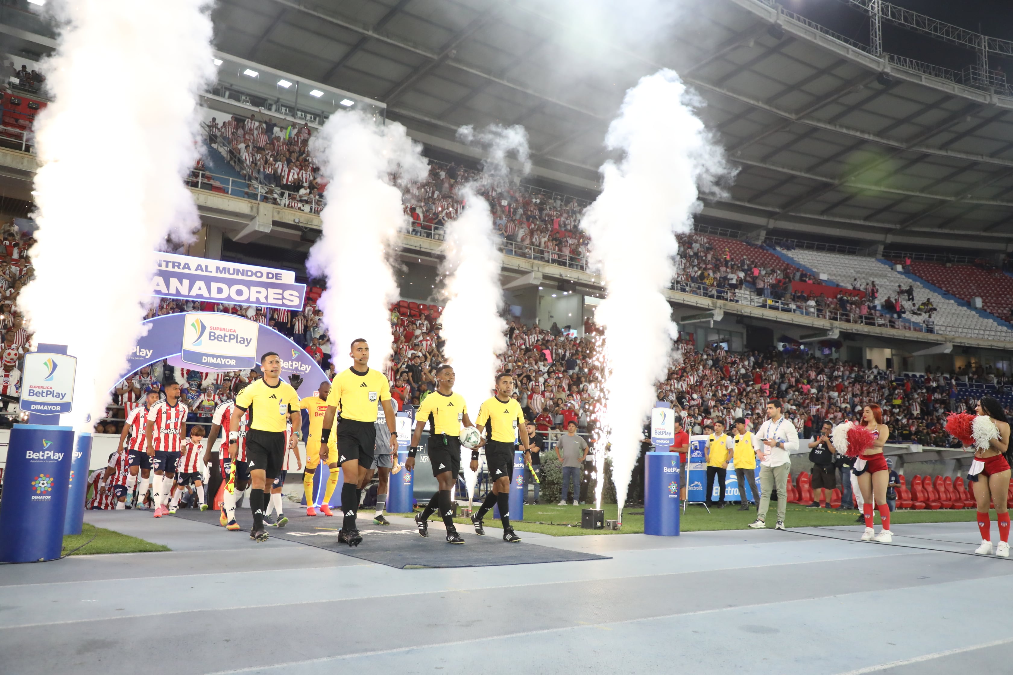 Junior vs. Santa Fe en el partido de ida por la Superliga 2026.