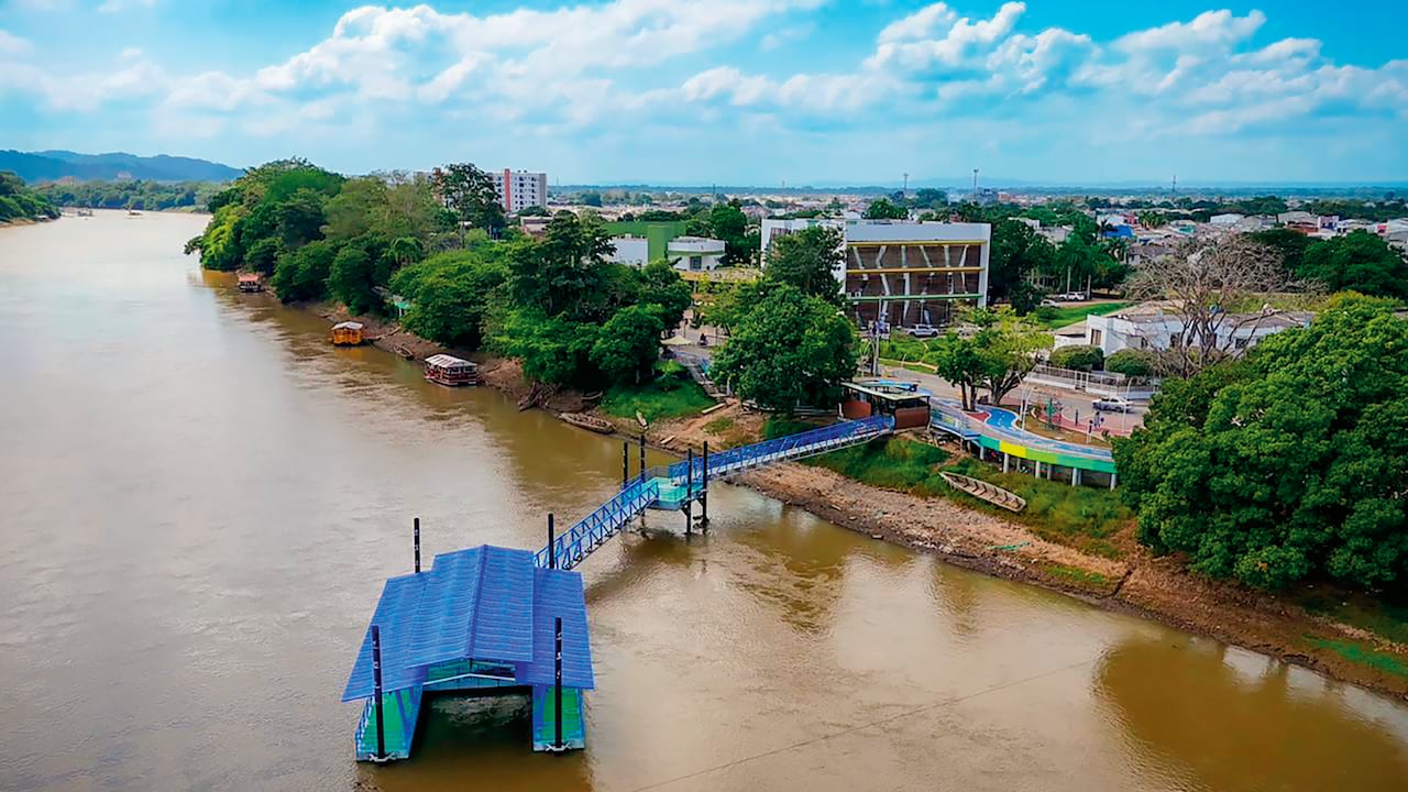 Embarcadero de BUSINÚ, el primer transporte fluvial de Colombia que comenzará operaciones en 2026 sobre el río Sinú.