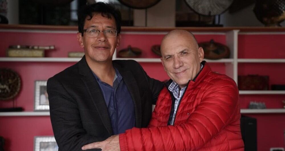 El presidente del Senado Roy Barreras posesionó a Alberto Benavídez.