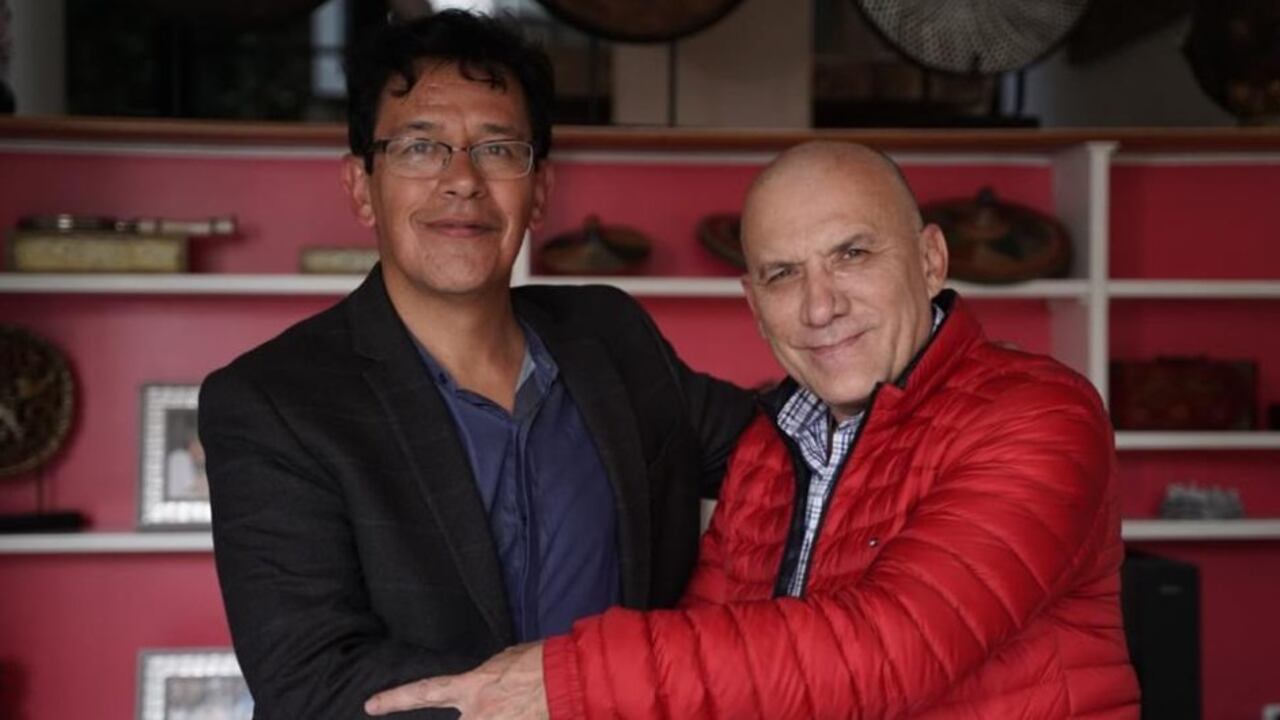 El presidente del Senado Roy Barreras posesionó a Alberto Benavídez.