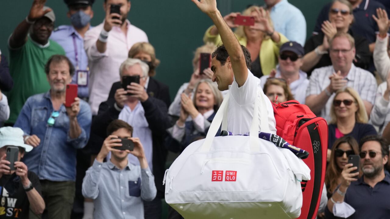 Roger Federer se despidió este miércoles de Wimbledon