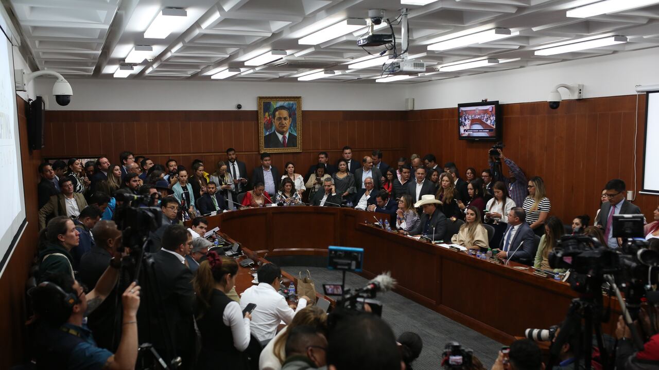 La Comisión Séptima del Senado fue donde se hundió la reforma a la salud.