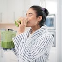 Los jugos verdes son ideales para bajar la hipertensión.