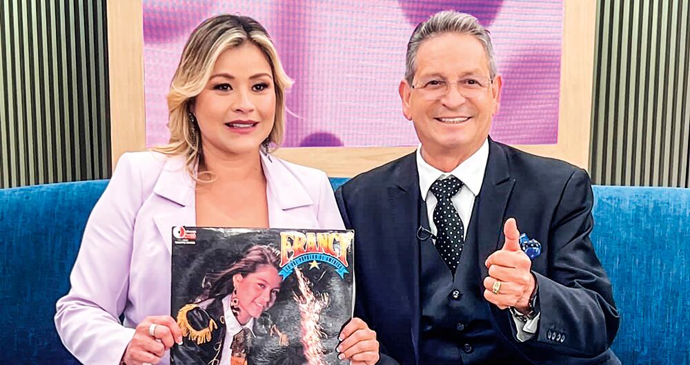 Francy con Darío Gómez.