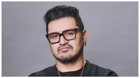 Hassam publicó una fotografía desde el hospital y dio a conocer cómo se encuentra.