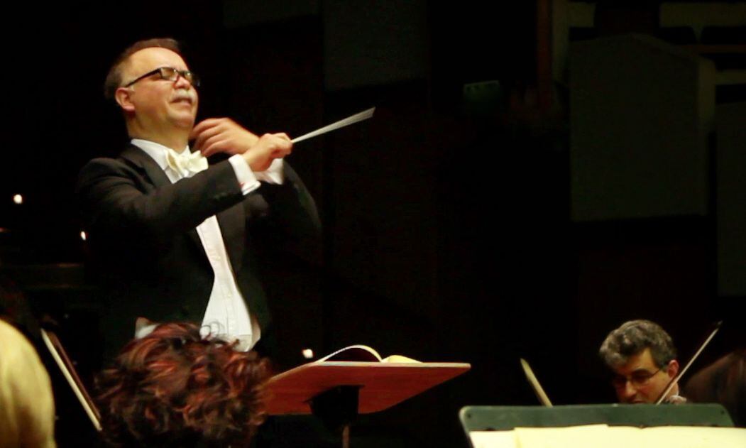 Gobernador de Antioquia entregó Decreto Especial de Reconocimiento al maestro Arturo Cuéllar, en el 2023.